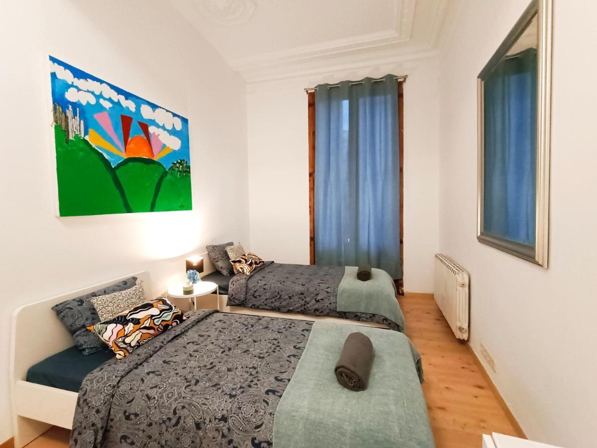 By Born Rooms Barcelone Extérieur photo