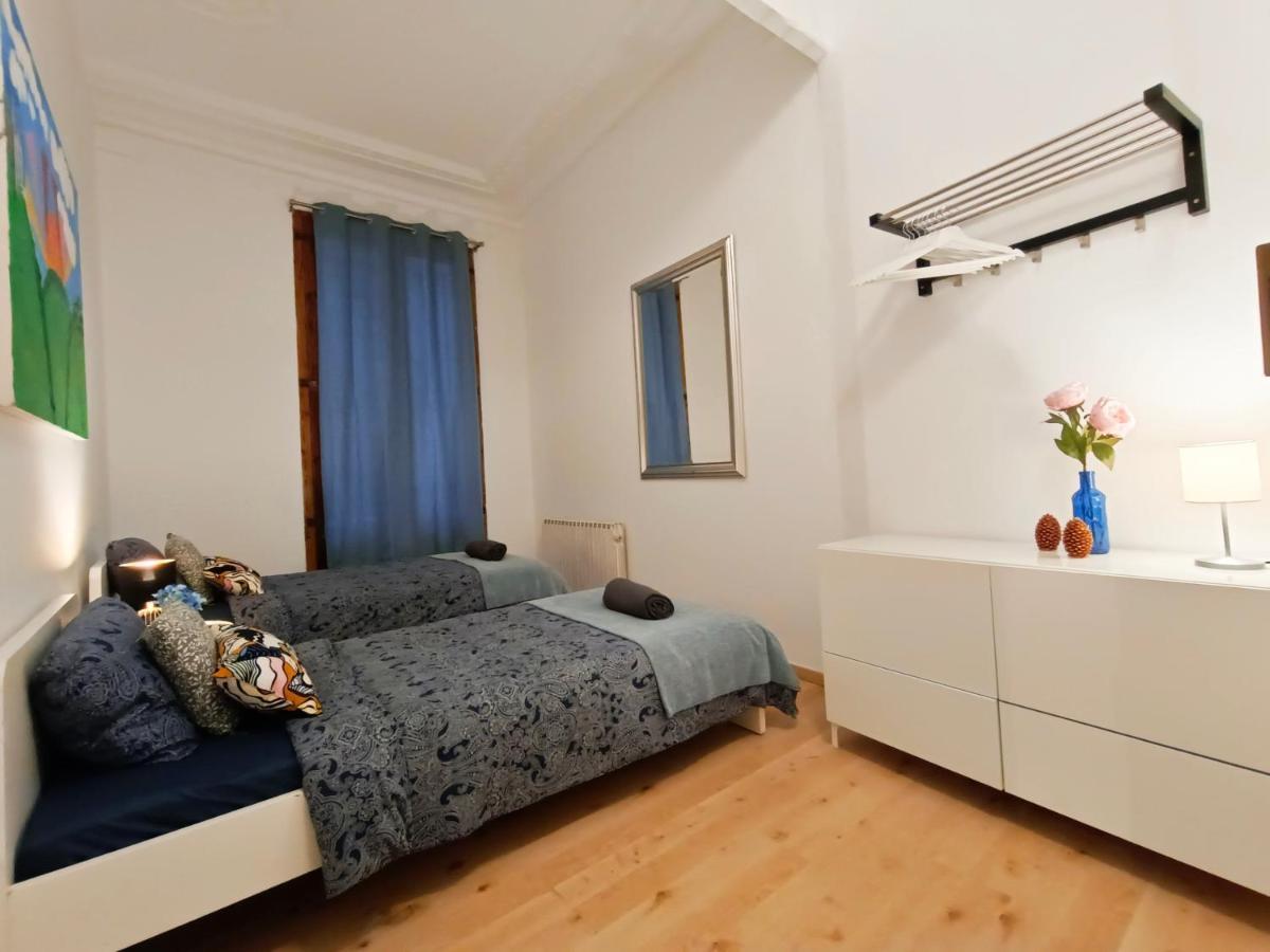 By Born Rooms Barcelone Extérieur photo