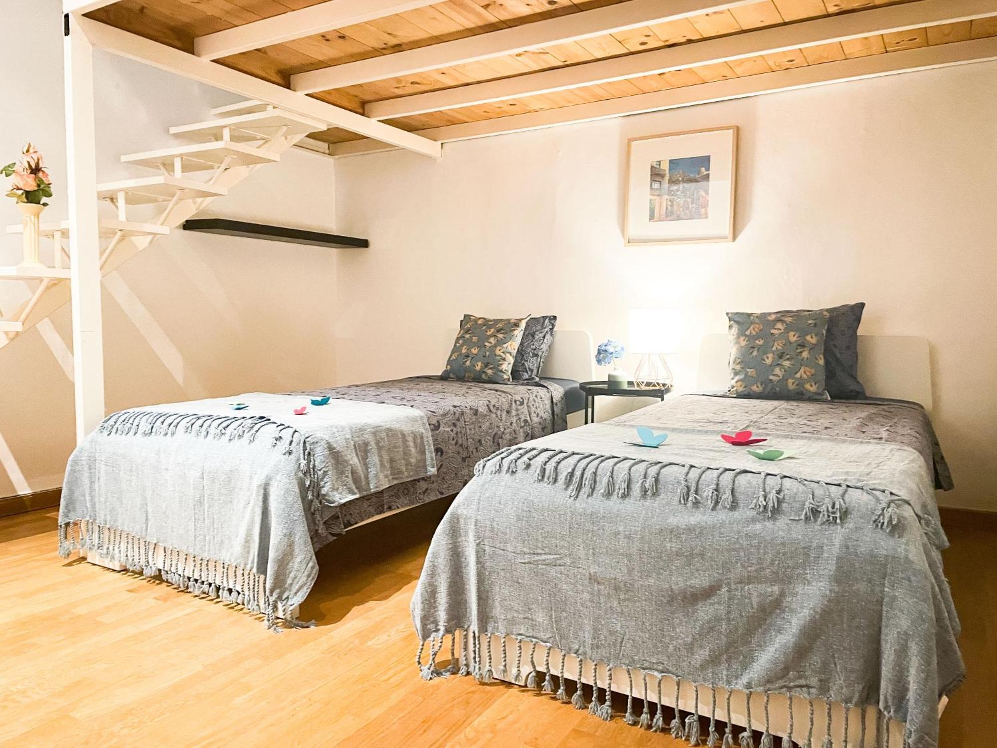 By Born Rooms Barcelone Extérieur photo